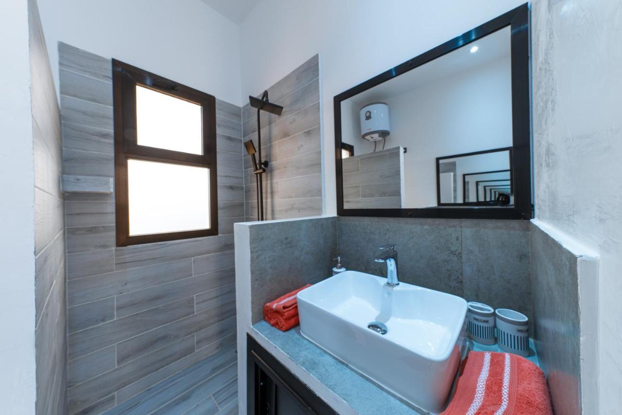 Chezbabo Wellness Hotel Ngaparou Екстериор снимка